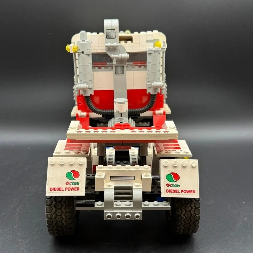 Vintage LEGO Model Team 5563 Racing Truck 1999 Large Octan Diesel Power 90s